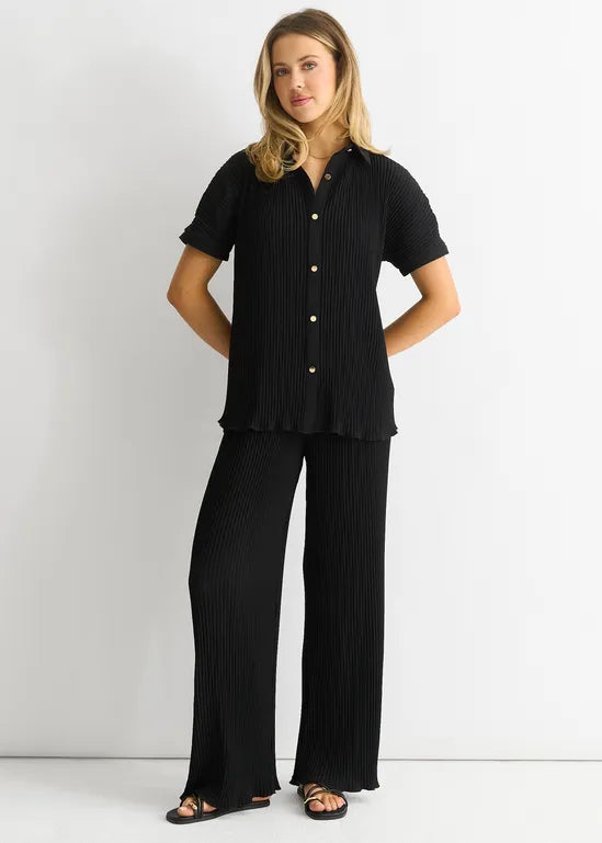 Black Plisse Short Sleeve Oversized Shirt